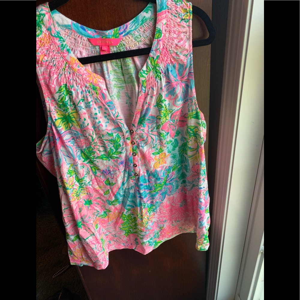 Lilly Pulitzer 🌸 Essie tank